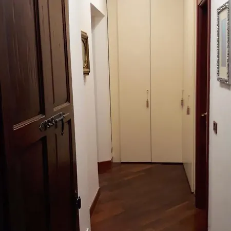2 Bedrooms With City View Balcony And Wifi At 5 Km Away From The Beach Apartamento La Spezia