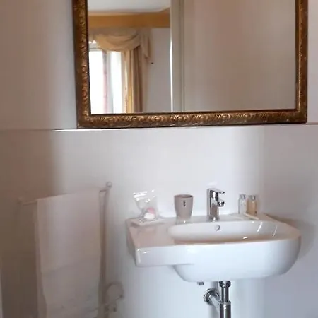 Apartamento 2 Bedrooms With City View Balcony And Wifi At 5 Km Away From The Beach La Spezia